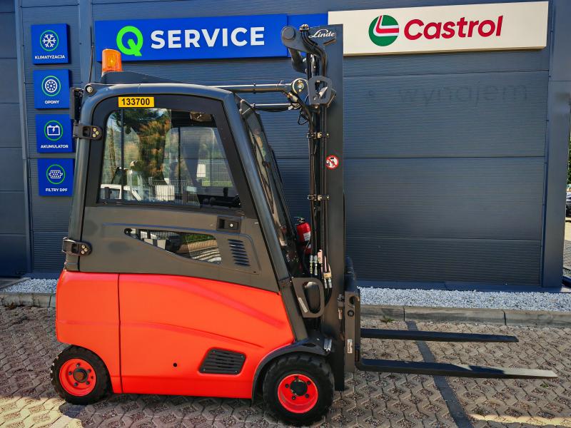 JAPANLIFT POZNAŃ WÓZEK WIDŁOWY LINDE E20PH-01 NA SPRZEDAŻ