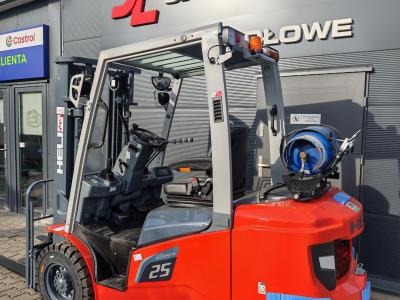 JAPANLIFT LUBOŃ NA SPRZEDAŻ NOWY WÓZEK WIDŁOWY HELI CPYD25-KU1RG3 LPG 2500 kg